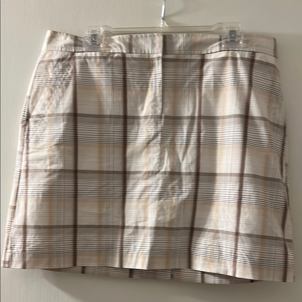 Izod Skort
